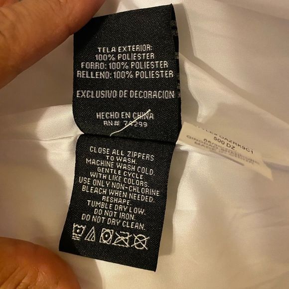 Madden NYC White Puffer Coat - Picture 13 of 14